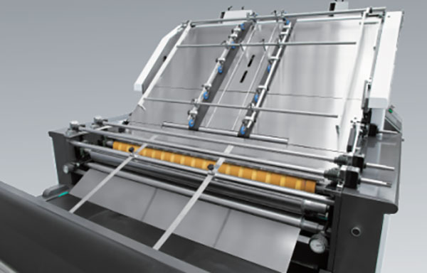 Semi-Automatic Flute Laminating Machine